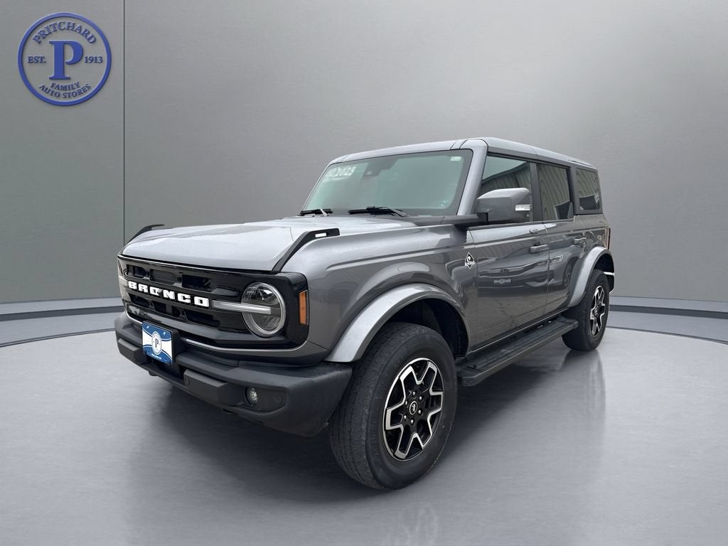 2023 Ford Bronco Base