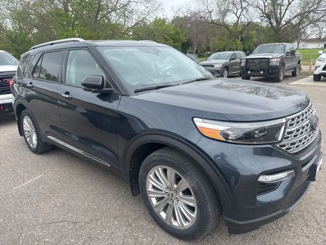 2022 Ford Explorer Limited 4WD's photo