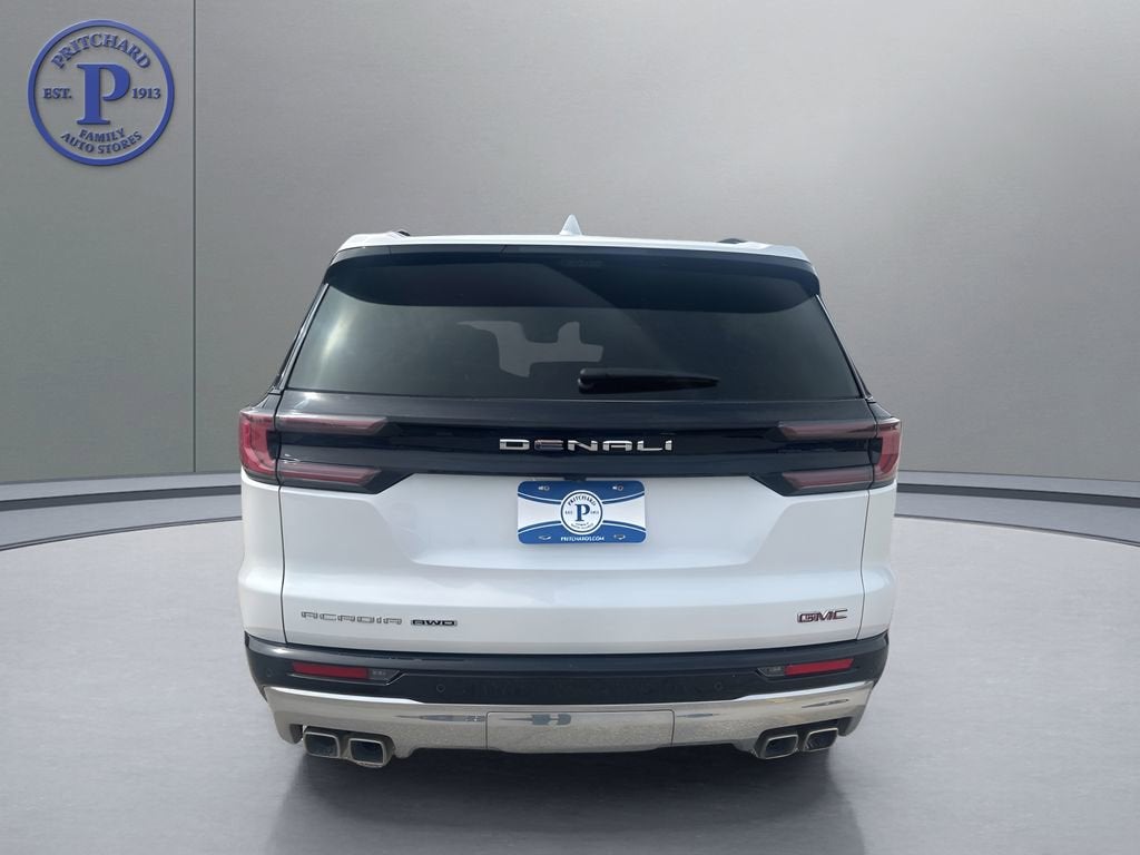 2024 GMC Acadia Denali