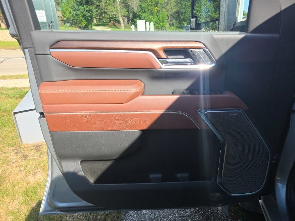 2025 GMC Sierra 3500 HD Denali Ultimate