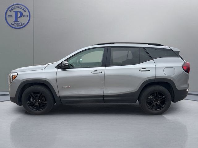 2024 GMC Terrain AT4
